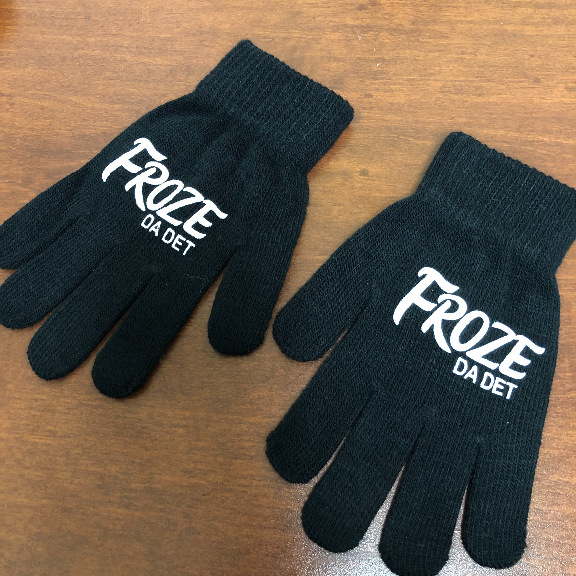Gloves - Froze Da Dat