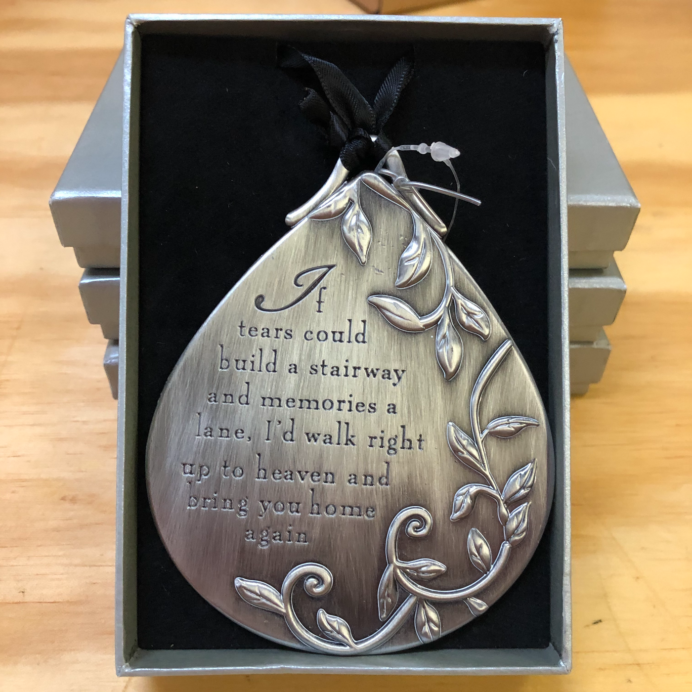 Ornament - Remembrance